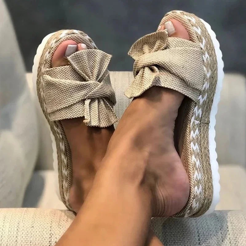 Anna-Berg | Chic Woven Wedge Sandals Made to Turn Heads