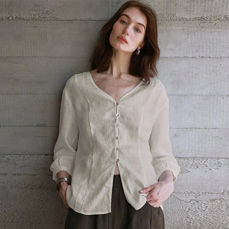 Anna-Berg | Fitted V-Neck Linen Blouse