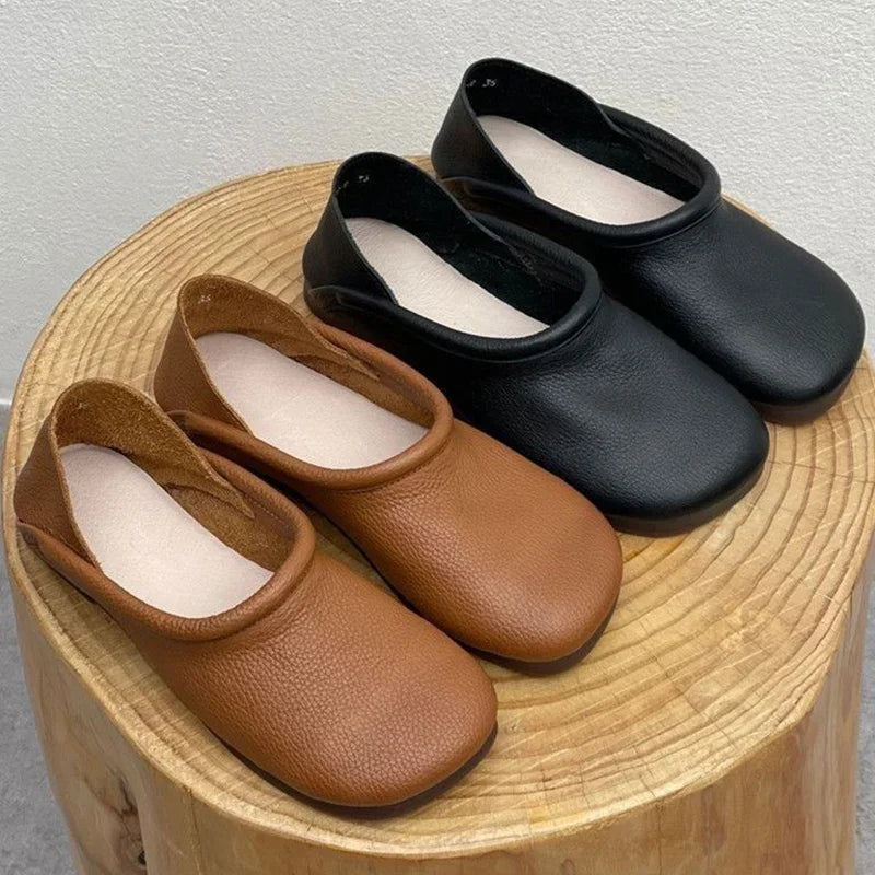 Anna-Berg | Chic Vegan Leather Sandals Made to Turn Heads