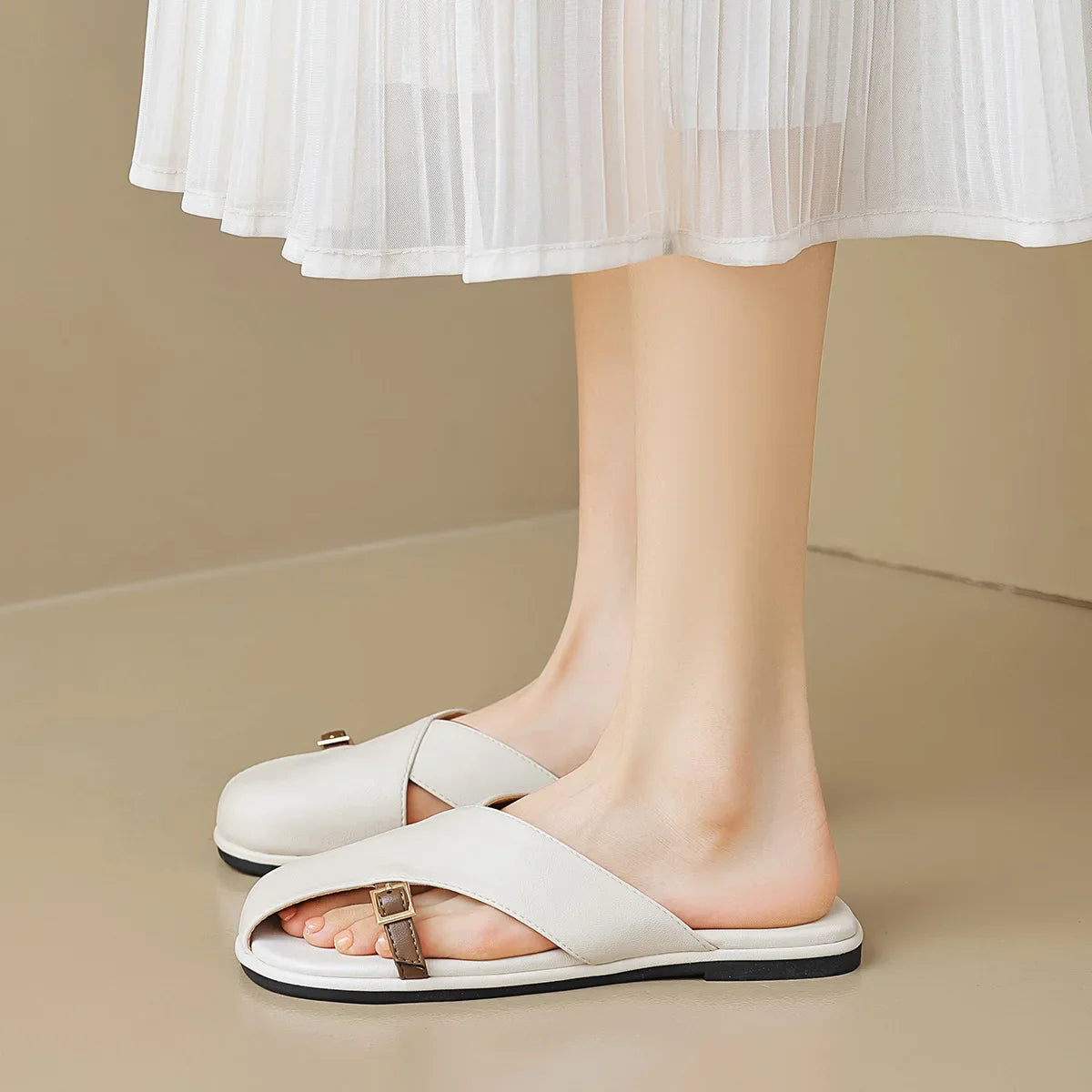 Anna-Berg | Black Ankle-Strap Buckle Leather Sandals