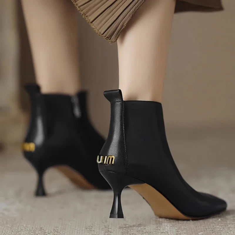 Anna-Berg | Luxe Kitten Heel Boots