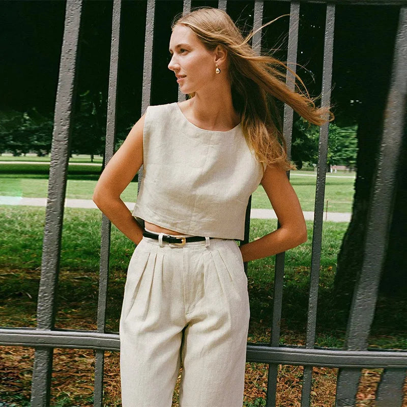 Anna-Berg | Natural Boxy Cropped Linen Top