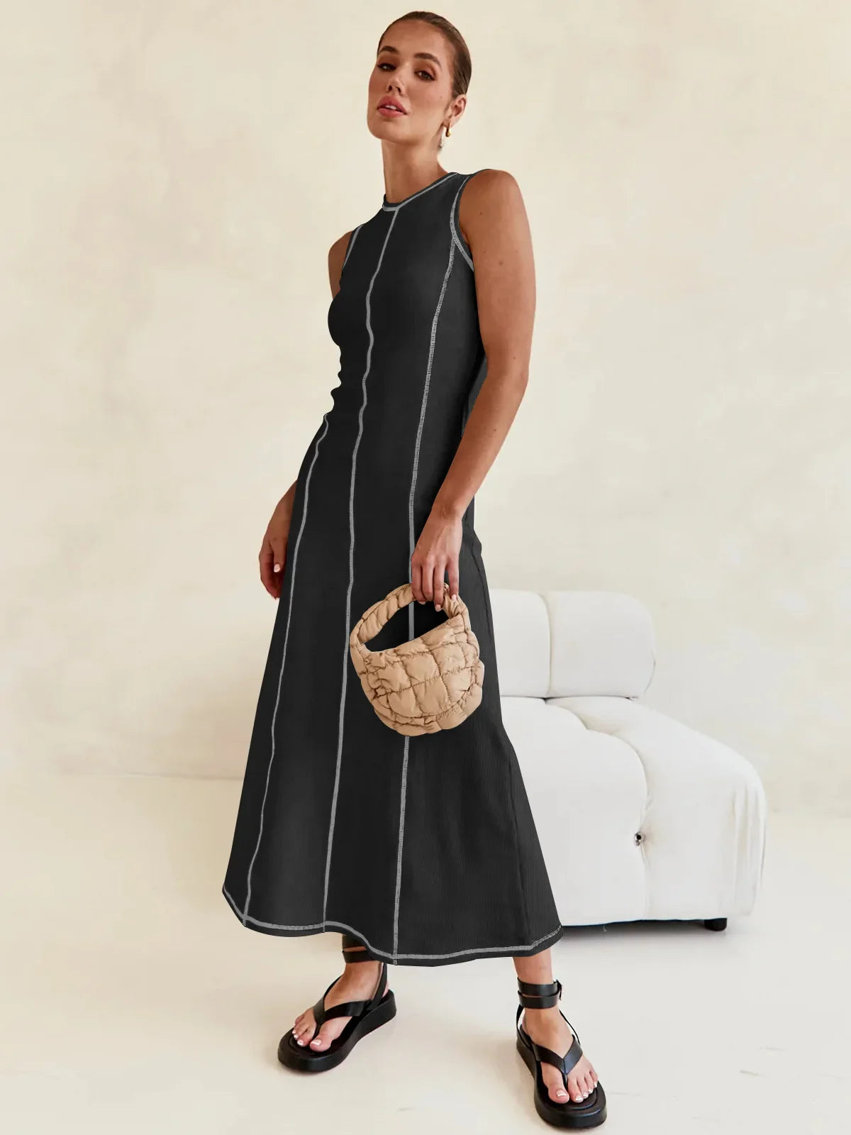 Anna-Berg | Sleeveless Maxi Knit Dress