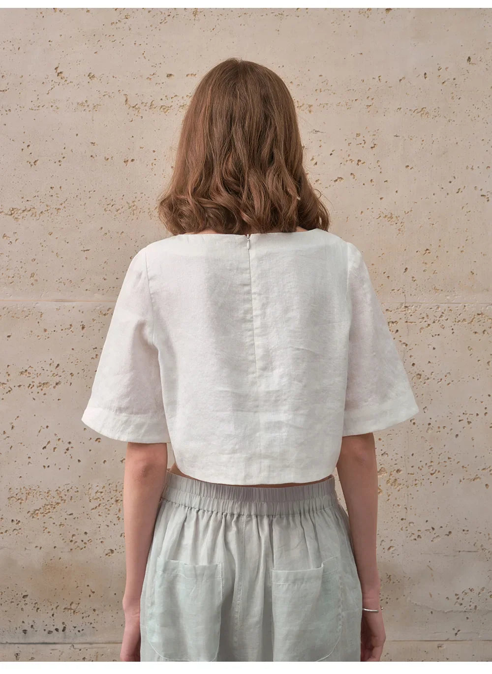 Anna-Berg | Boxy Cropped Linen Top