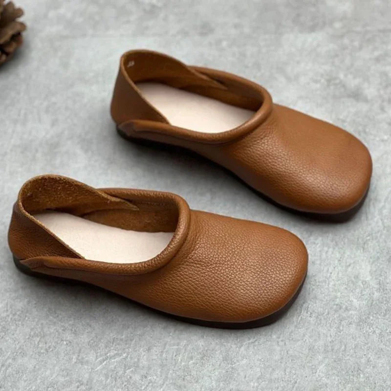 Anna-Berg | Chic Vegan Leather Sandals Made to Turn Heads
