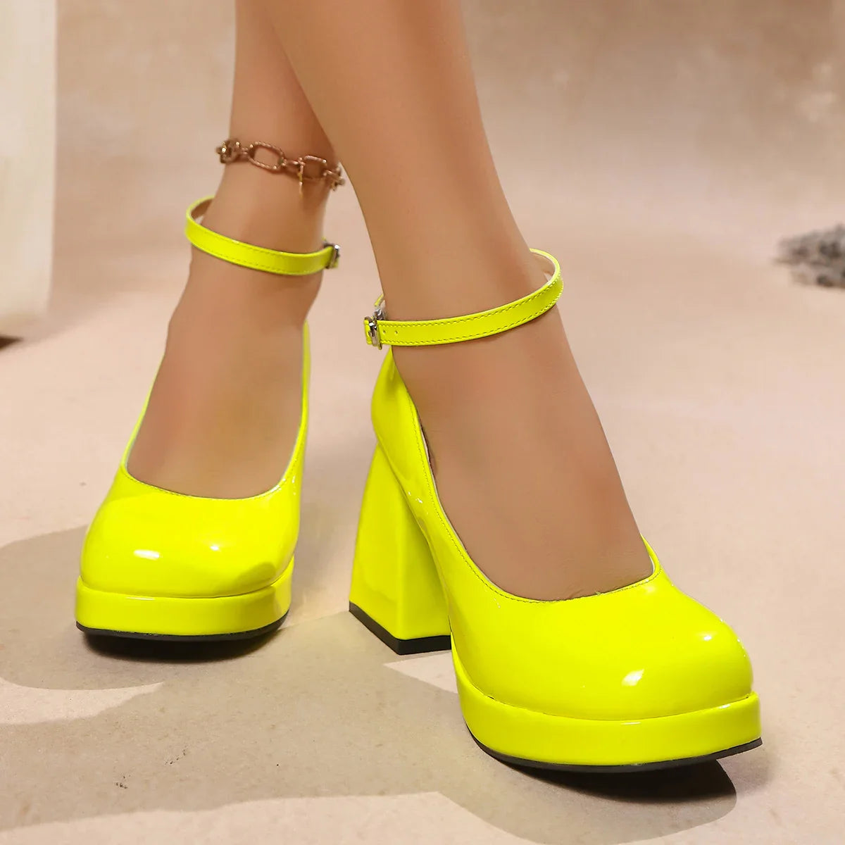 Anna-Berg | Red Pointed Toe Leather Heels