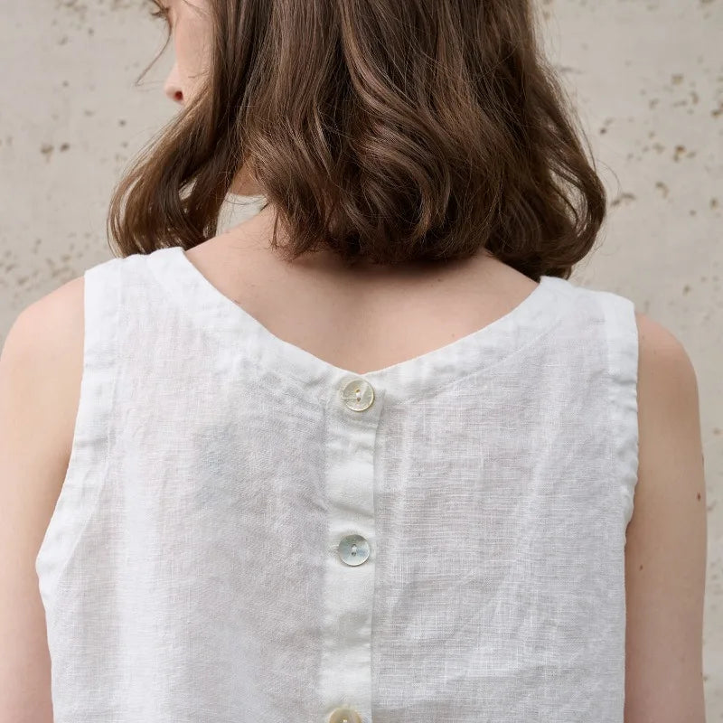Anna-Berg | Asymmetric Cropped Linen Top