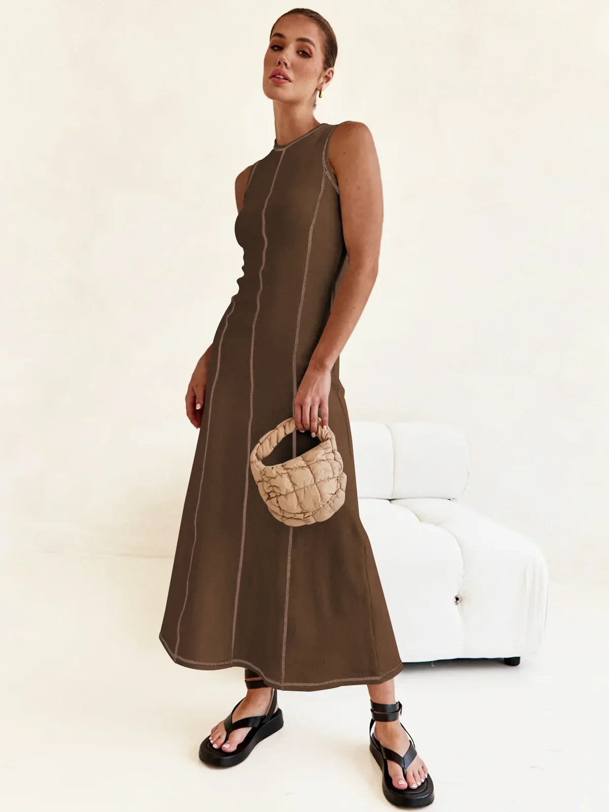 Anna-Berg | Sleeveless Maxi Knit Dress