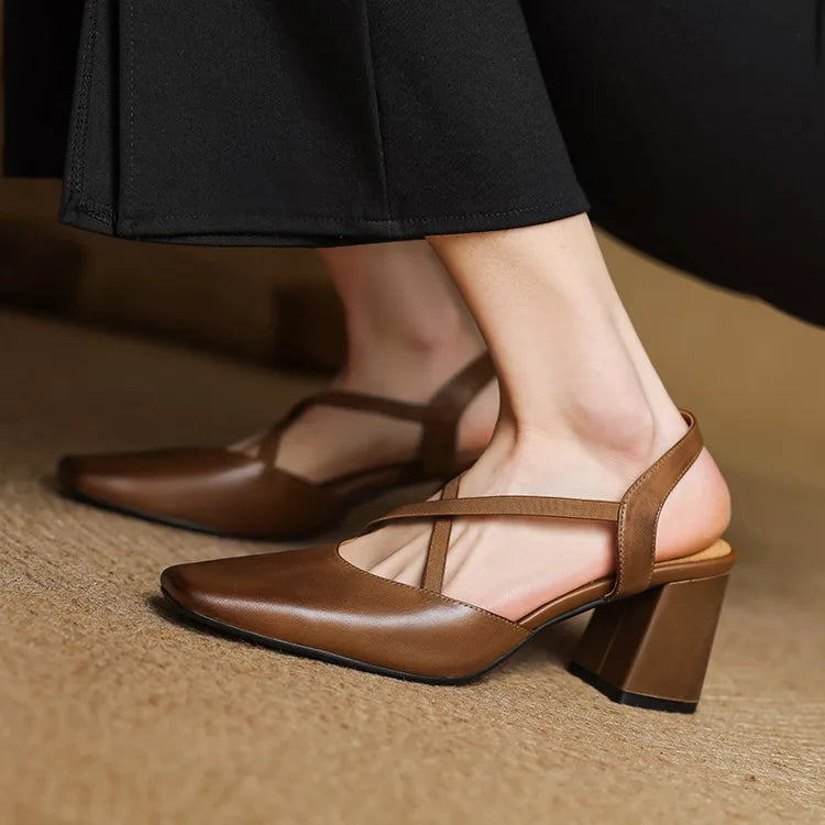 Anna-Berg | Black Pointed Toe Leather Heels