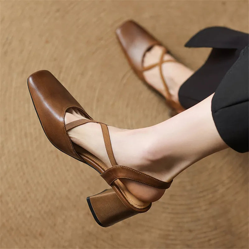 Anna-Berg | Black Pointed Toe Leather Heels