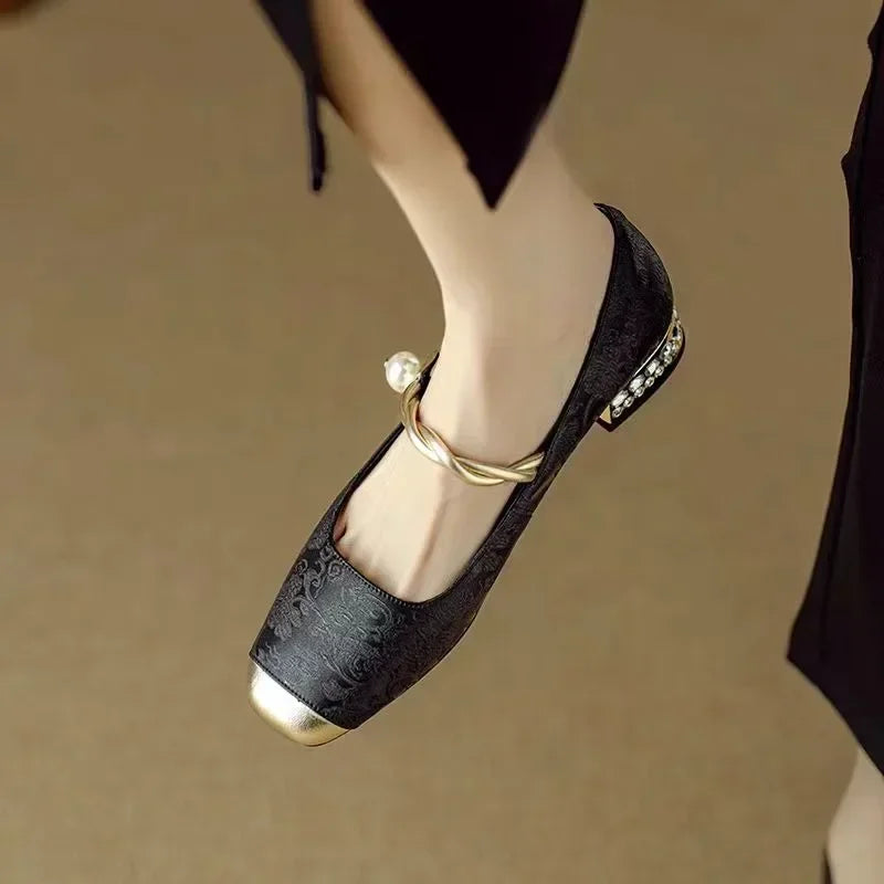 Anna-Berg | Elegant Pointed Toe Pumps