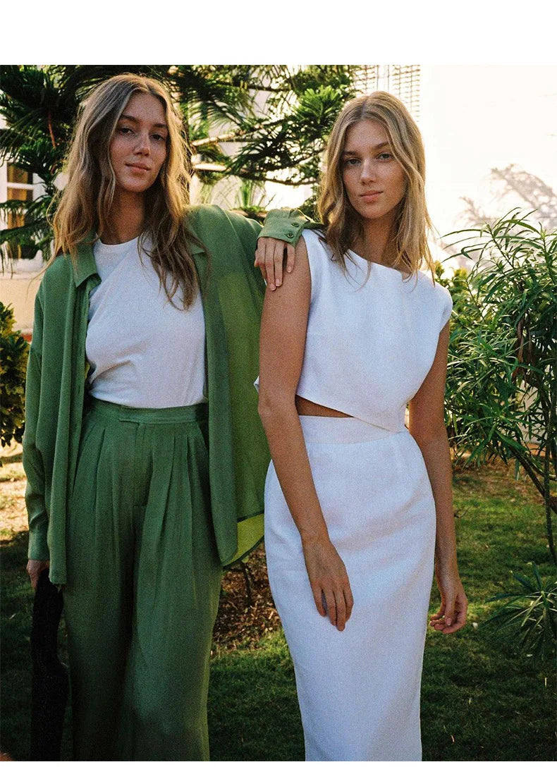 Anna-Berg | Natural Boxy Cropped Linen Top