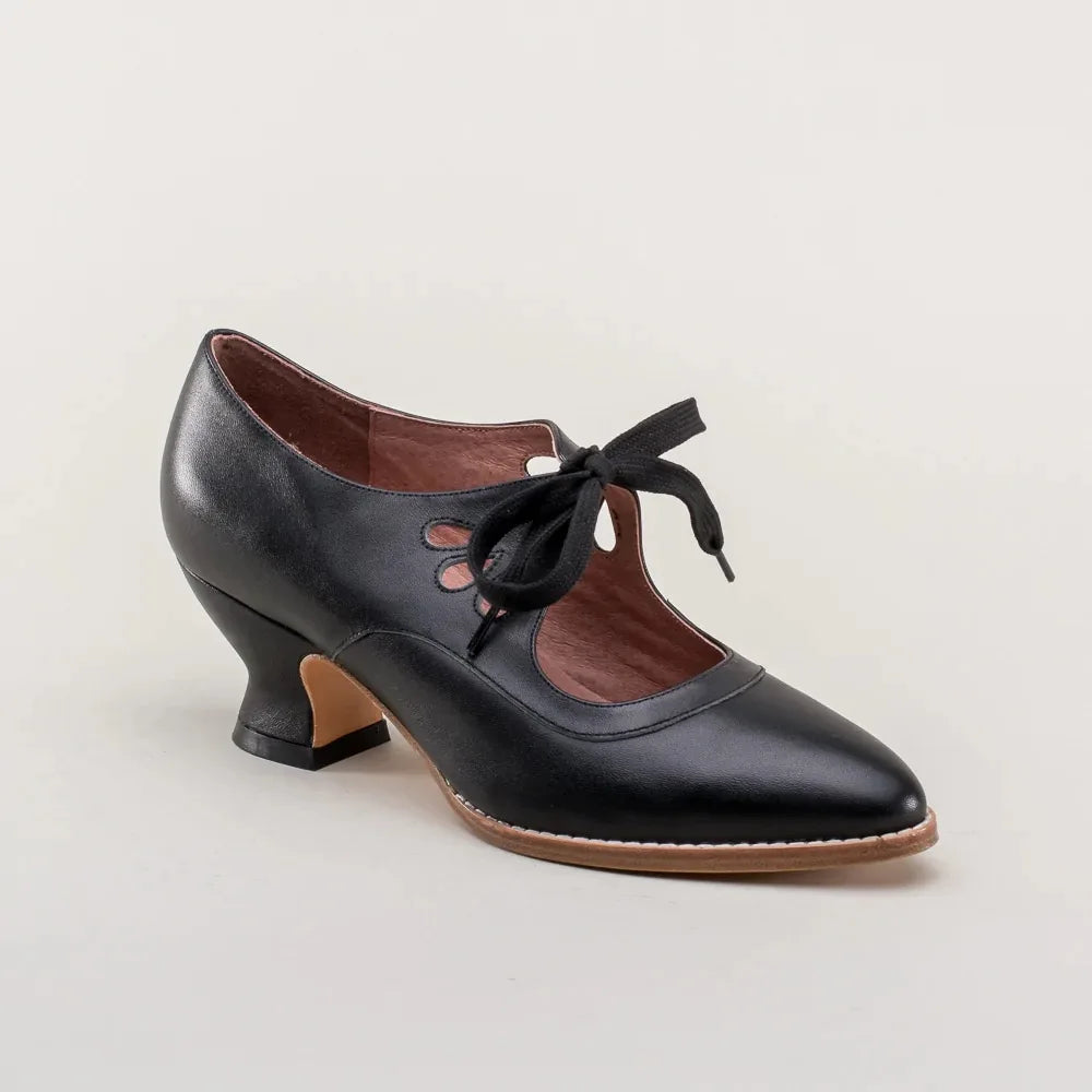 Anna-Berg | Elegant Flat Cushioned Sandals for Effortless Elegance