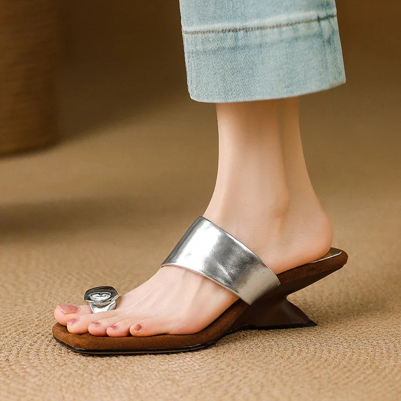 Anna-Berg | Silver Sculptural Heel Slide