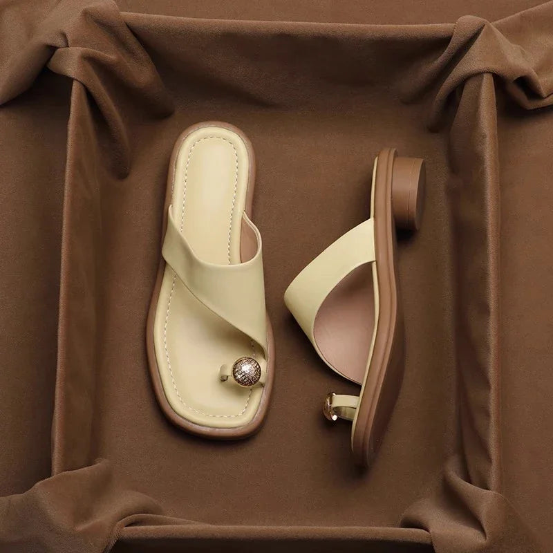Anna-Berg | Square-Toe Leather Slides