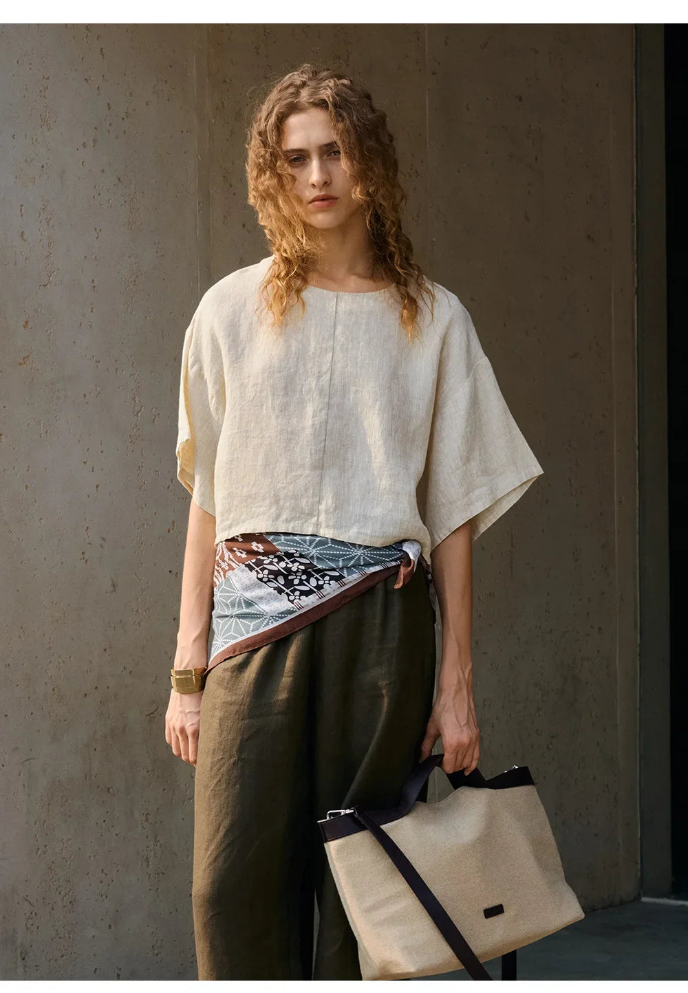 Anna-Berg | Flared-Sleeve Linen Pullover