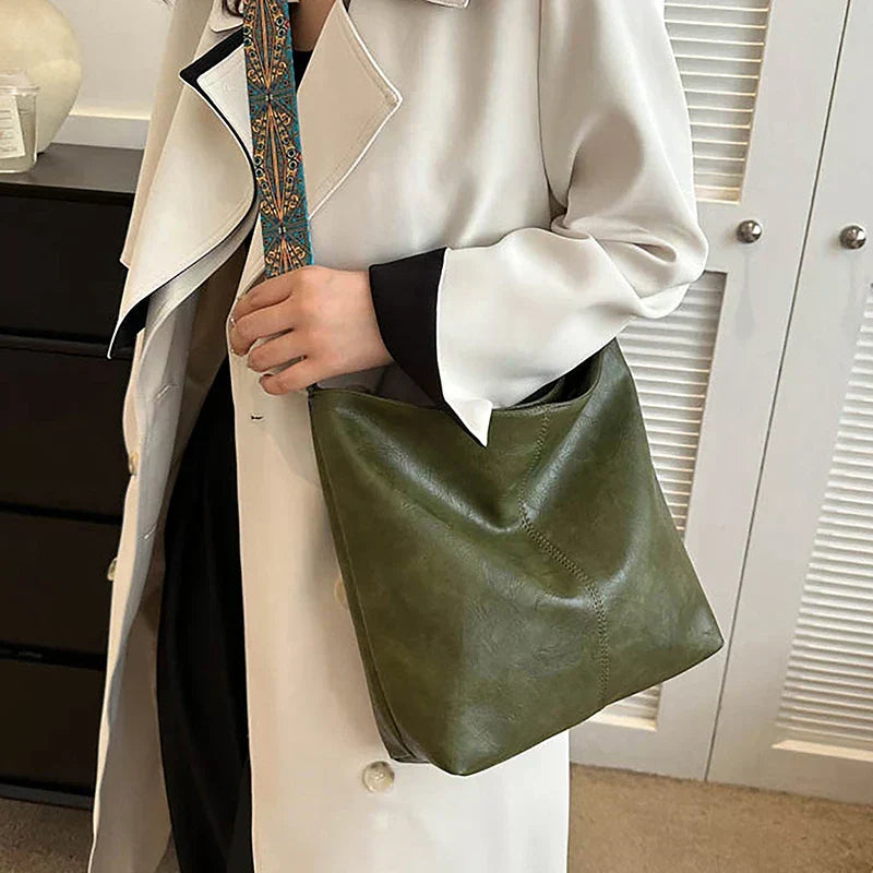 Anna-Berg | Classic Shoulder Bag with Adjustable Strap