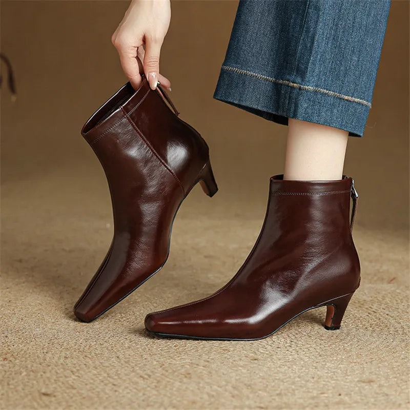 Anna-Berg | Black Leather Ankle Boots