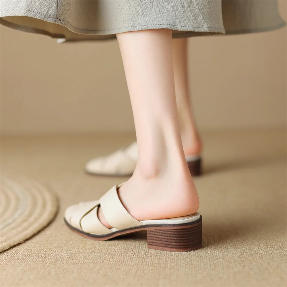 Anna-Berg | Woven Flat Leather Mule
