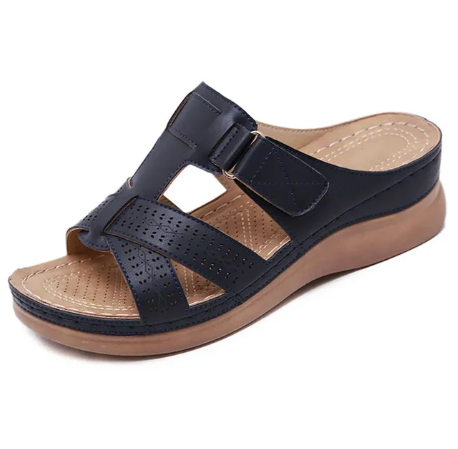 Anna-Berg | Luxe Sandals Made to Turn Heads
