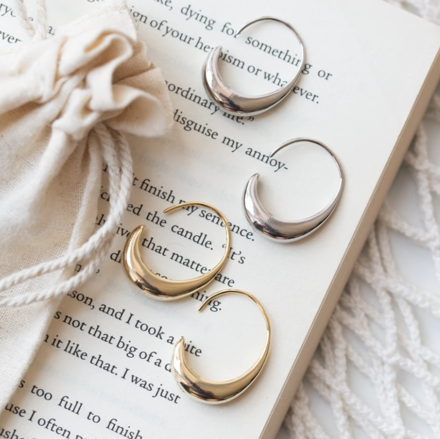 Luxurious Gold Earrings