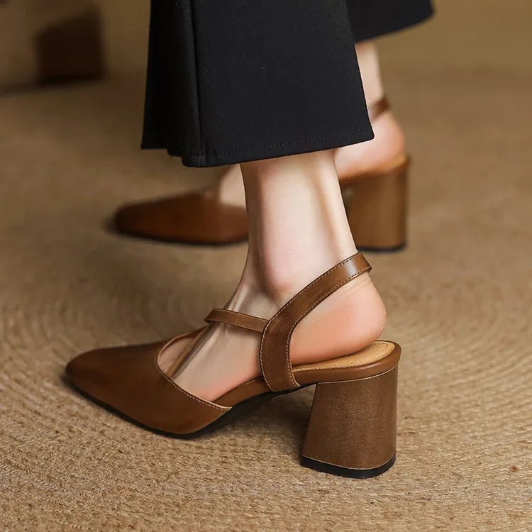 Anna-Berg | Black Pointed Toe Leather Heels