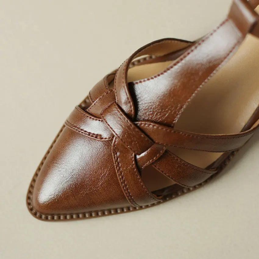 Anna-Berg | Elegant Pointed Toe Pumps