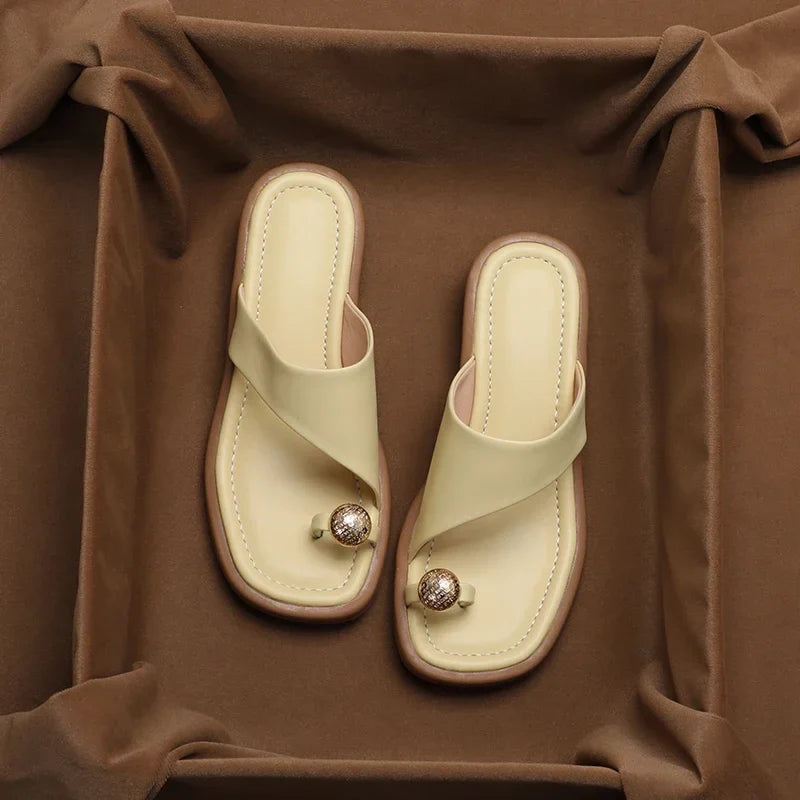 Anna-Berg | Square-Toe Leather Slides