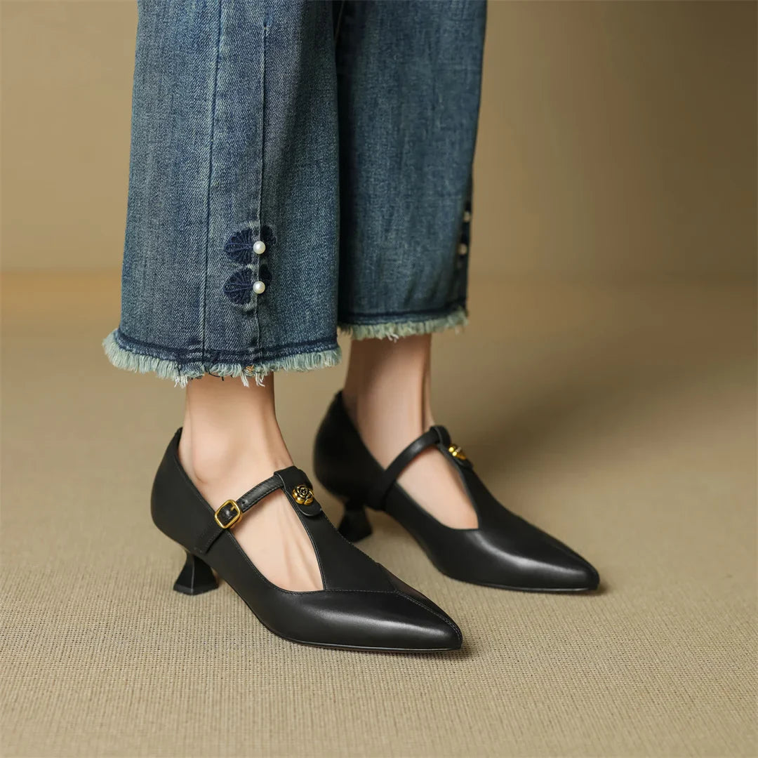 Anna-Berg | Black Pointed Toe Leather Heels