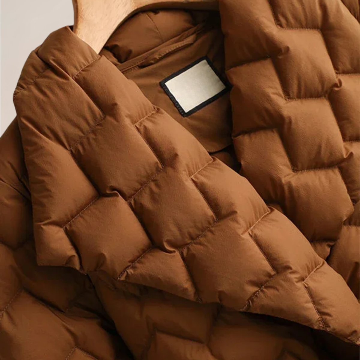 Anna-Berg | Puffer Jacket – Quilted Design – Belted Waist – Elegant Fit