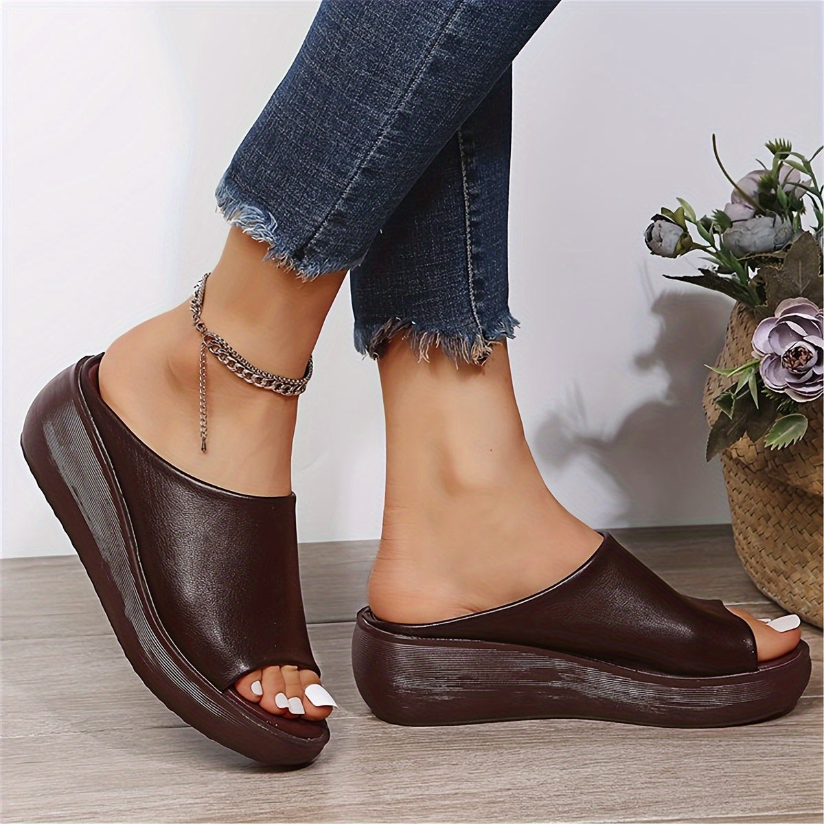 Anna-Berg | Modern Sandals for Every Occasion