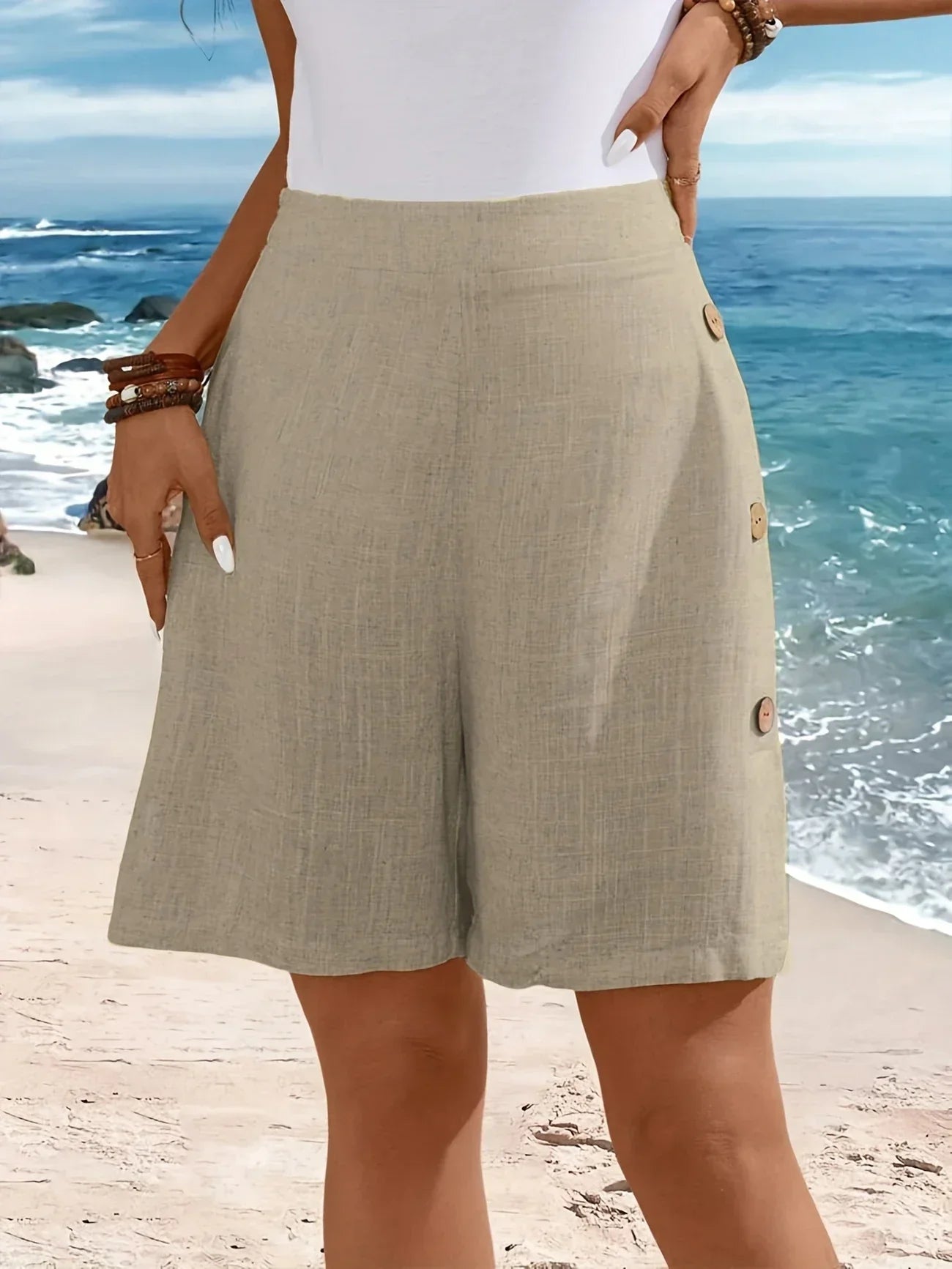 Anna-Berg | Sophisticated Comfortable Shorts With Buttons