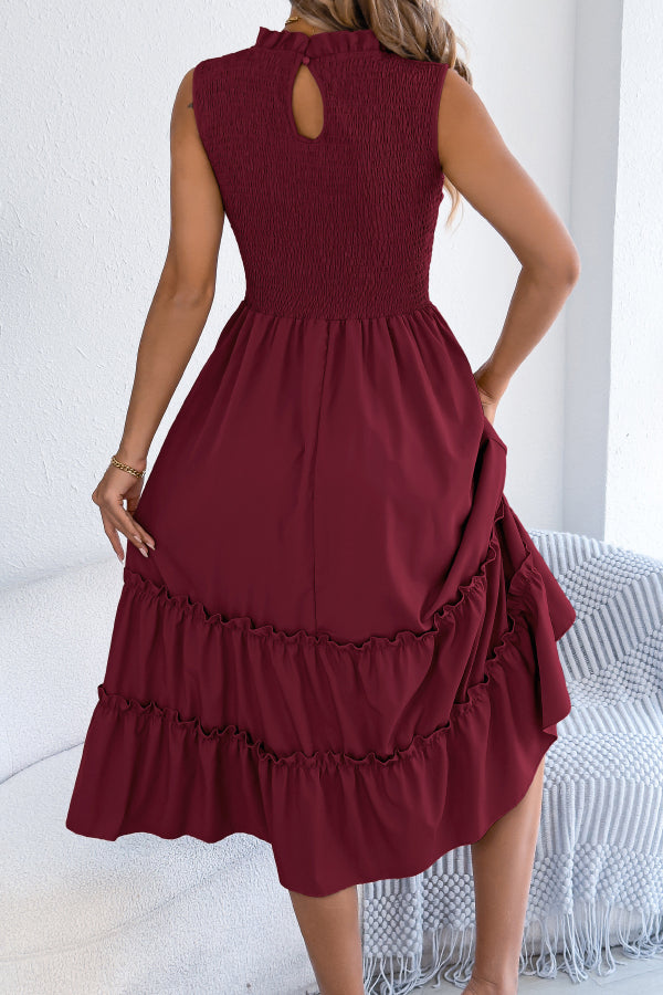 Anna-Berg | Solid Color Sleeveless Tucked Patchwork Dress