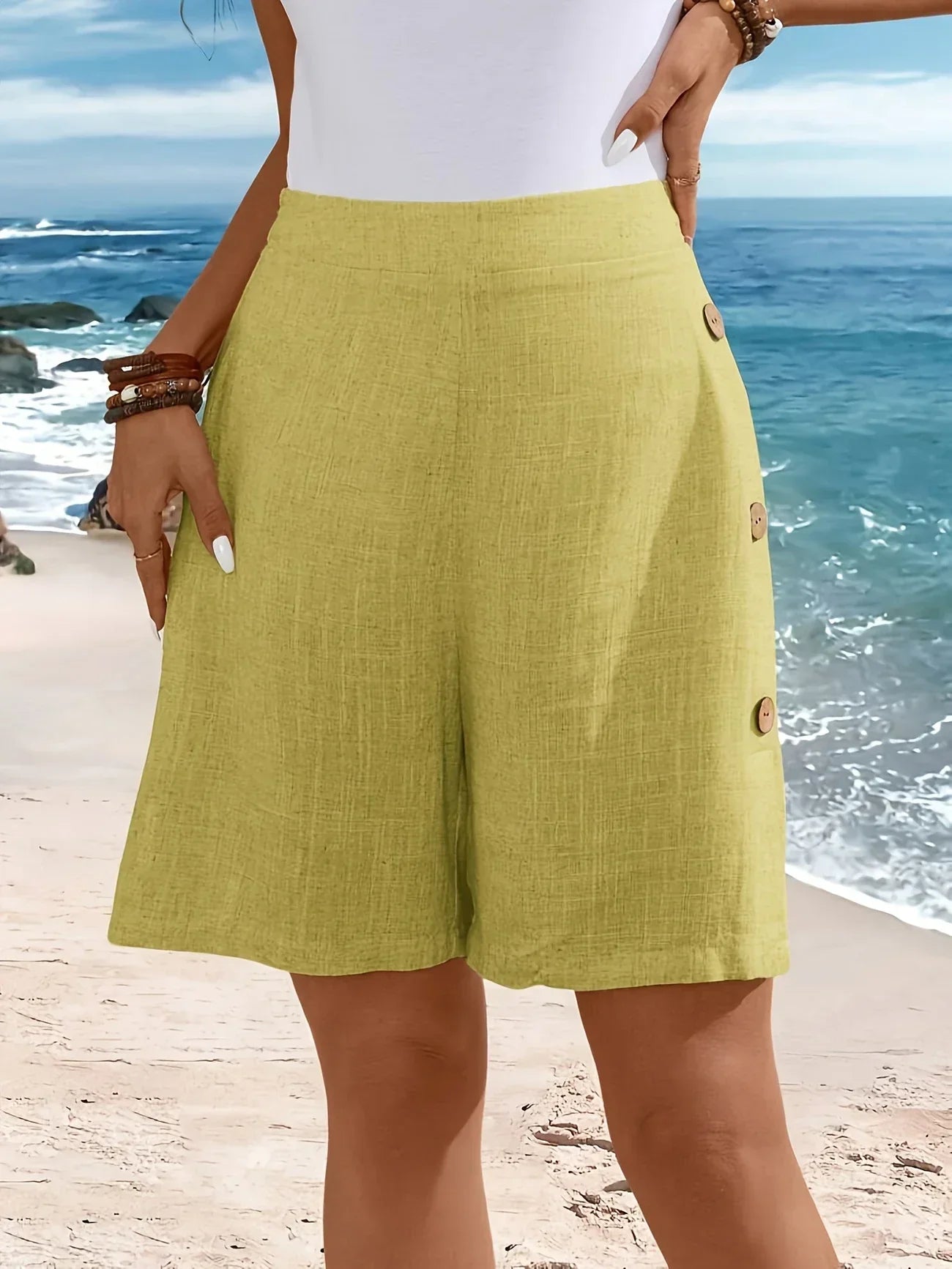 Anna-Berg | Sophisticated Comfortable Shorts With Buttons