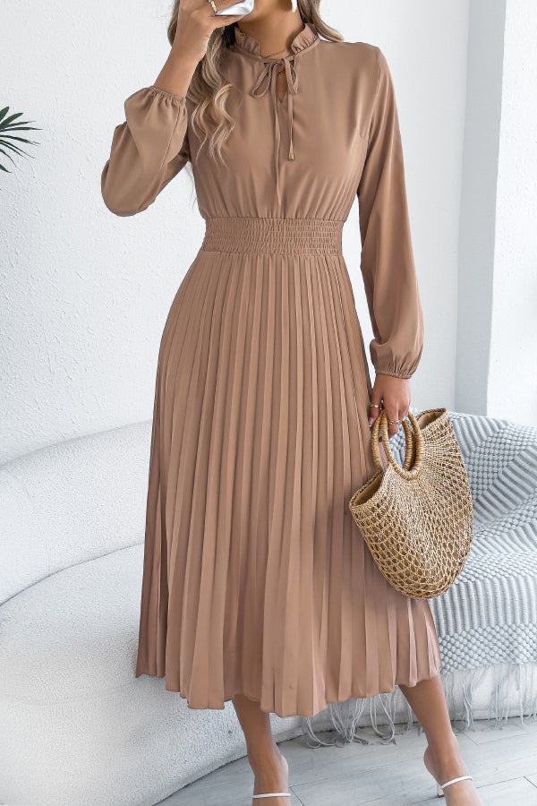 Anna-Berg | Solid Color Long-Sleeved Fitted Waist Dress