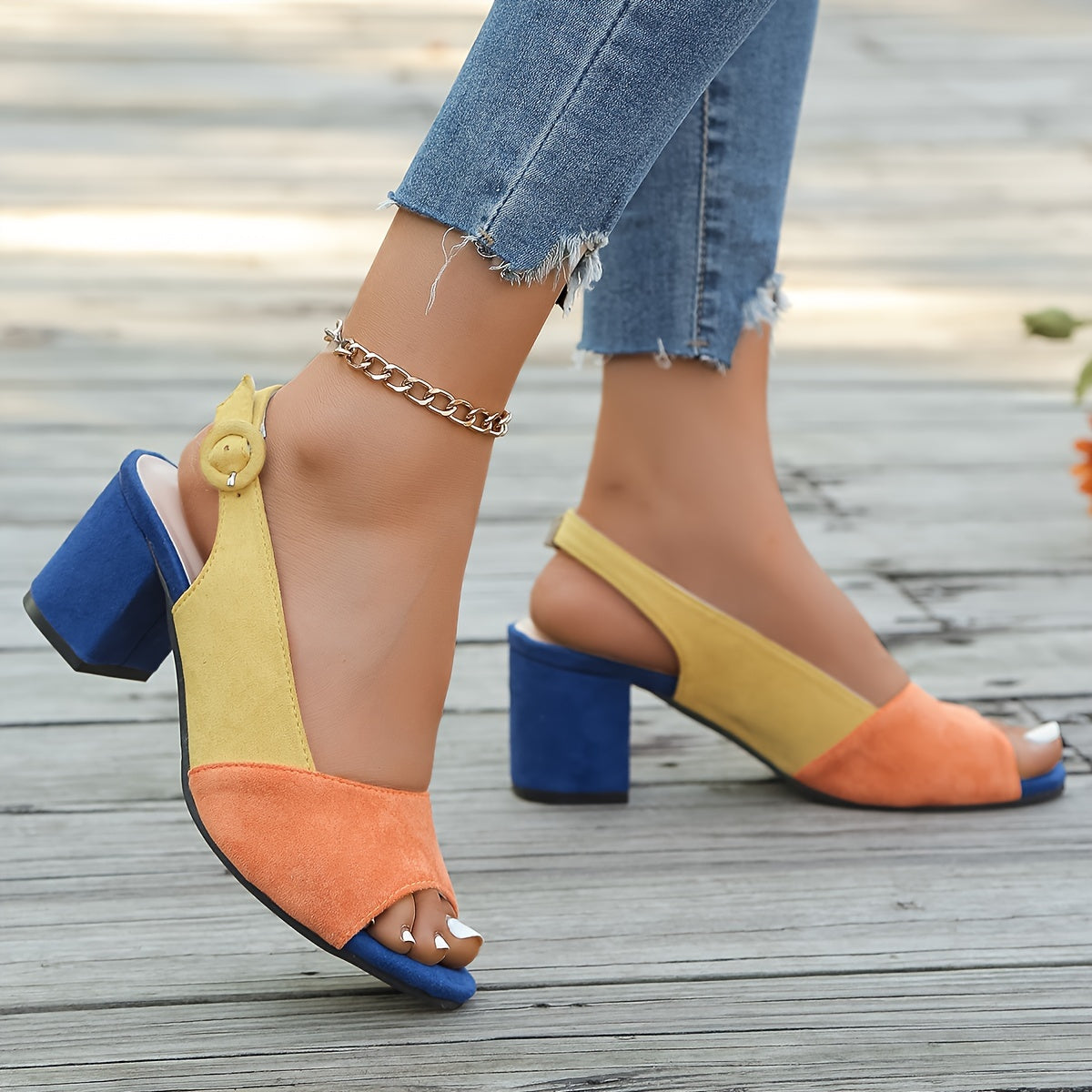 Anna-Berg | Chic Adjustable Sandals for Effortless Elegance