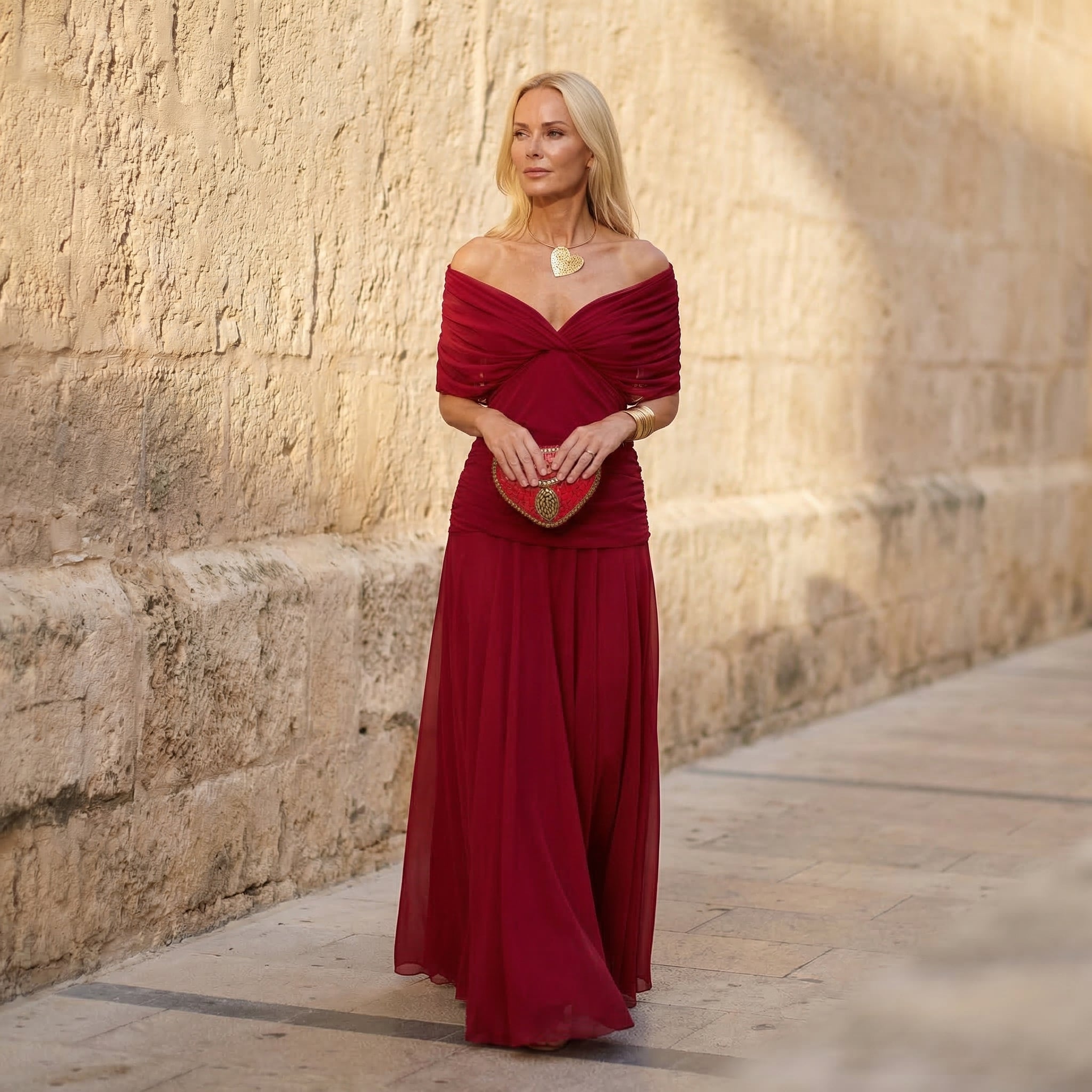 Anna-Berg | Elegant Dress with a Timeless Finish