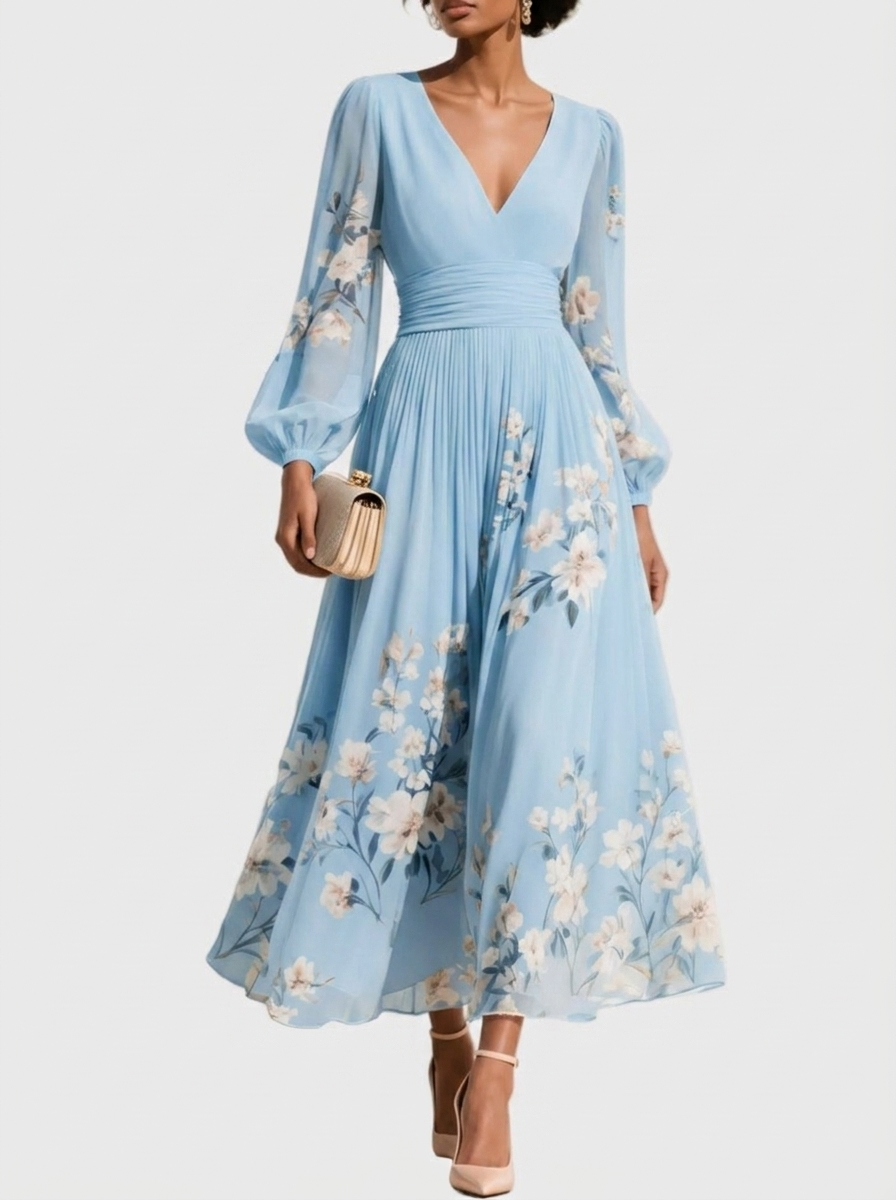Anna-Berg | Effortless Serafina – Pleated Dress With V-Neck