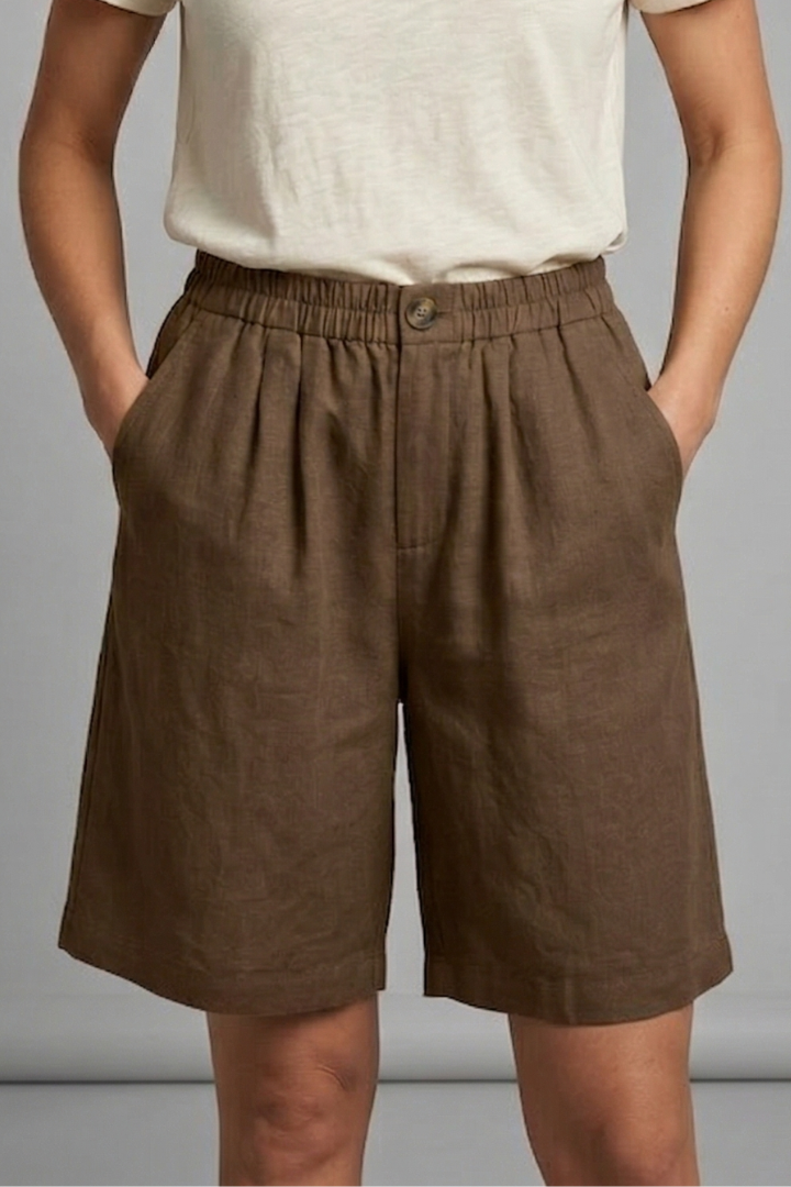 Anna-Berg | Effortless Elastic Waist Relaxed Fit Shorts