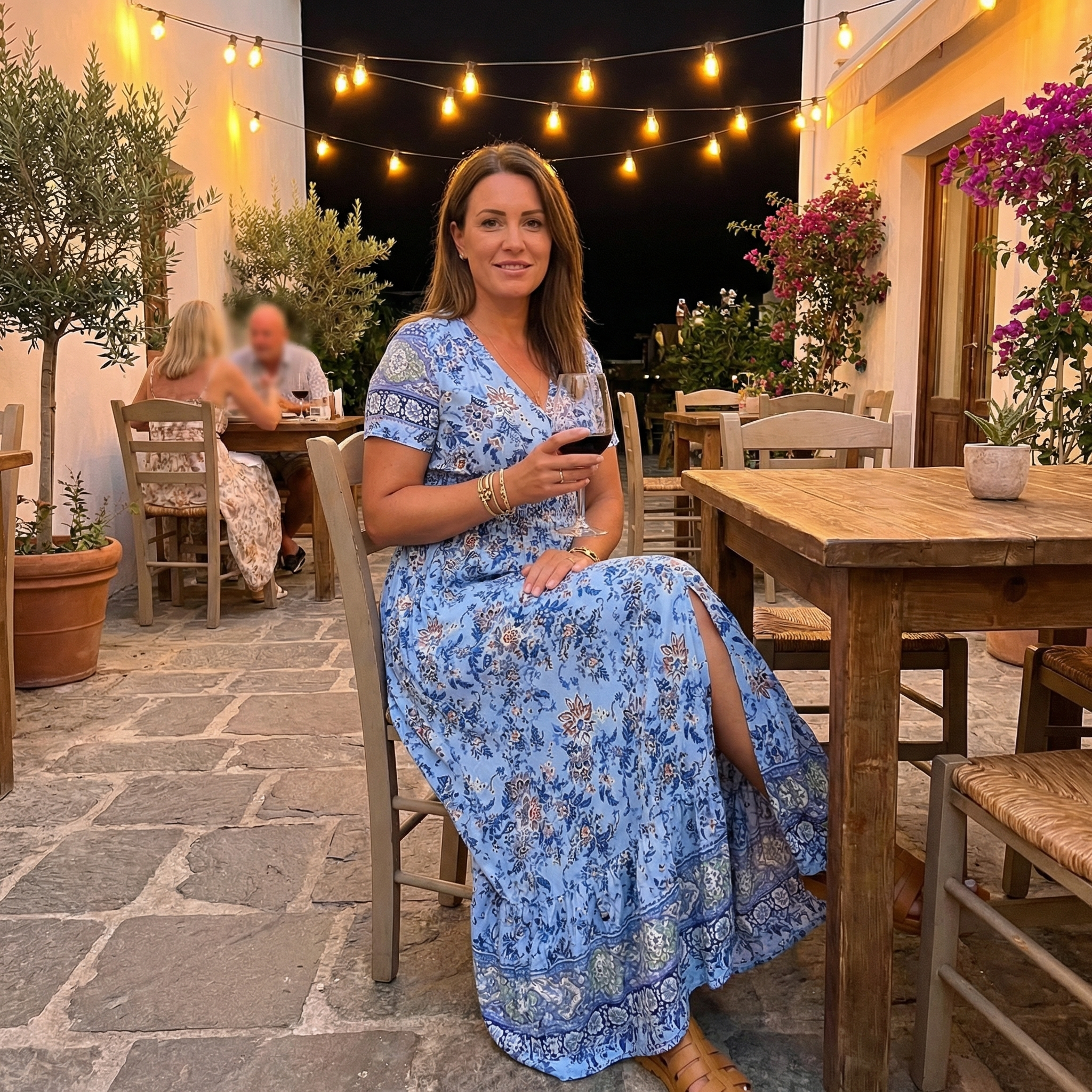 Anna-Berg | Elegant Maxi Floral Dress With V-Neck And Short Sleeves