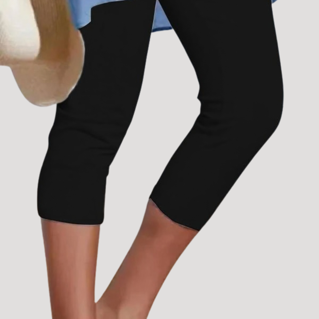 Anna-Berg | Effortless High Waisted Capri Leggings with Graceful Drape