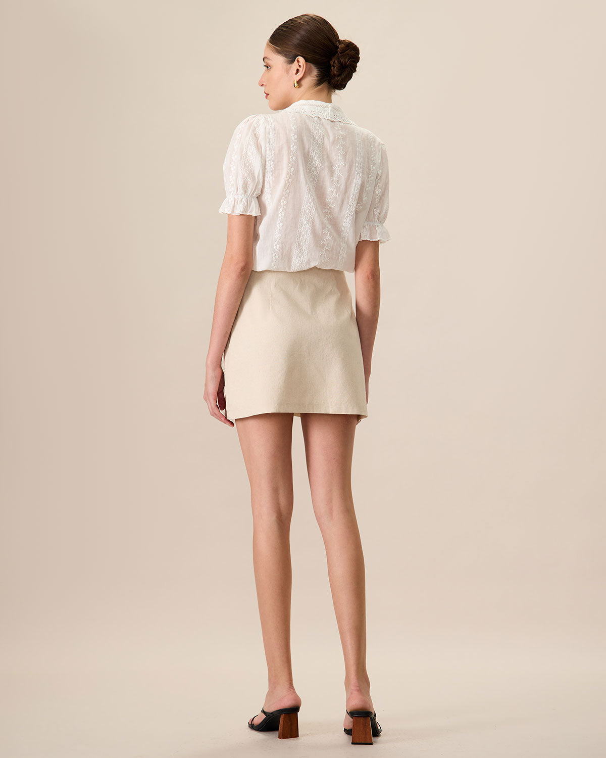 Anna-Berg | High-Waisted Cotton Mini Skirt for Women in Beige