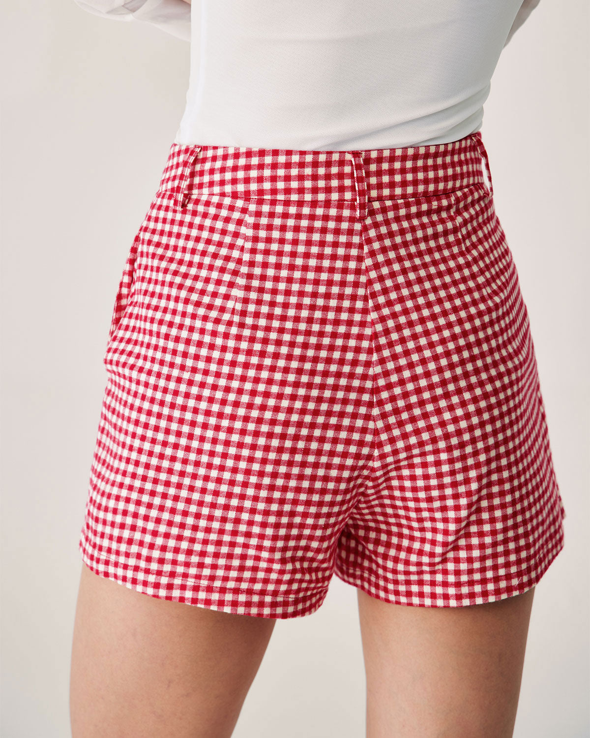 Anna-Berg | High-Waisted Pocket Shorts for Women, Plaid, Red