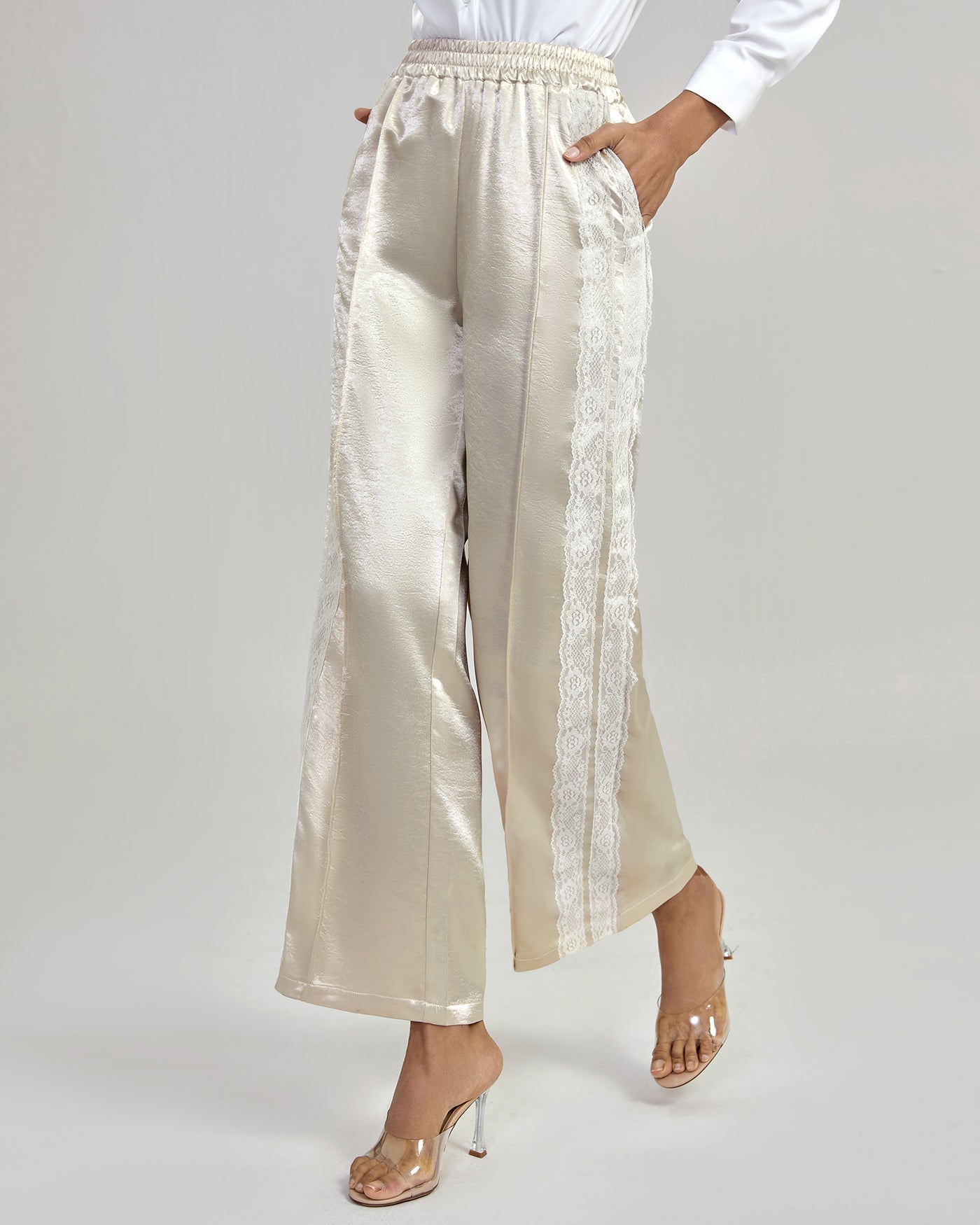 Anna-Berg | Casual Pant for Women, Elastic Waist, Cotton, Regular Fit, Apricot