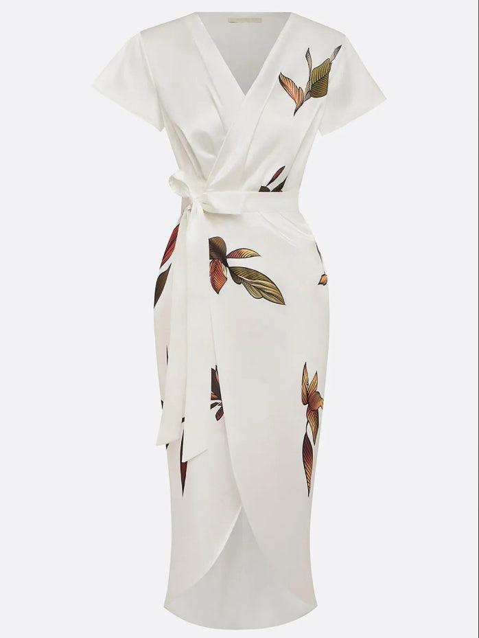 Anna-Berg | Modern Magnolia Dress in a Flattering Cut