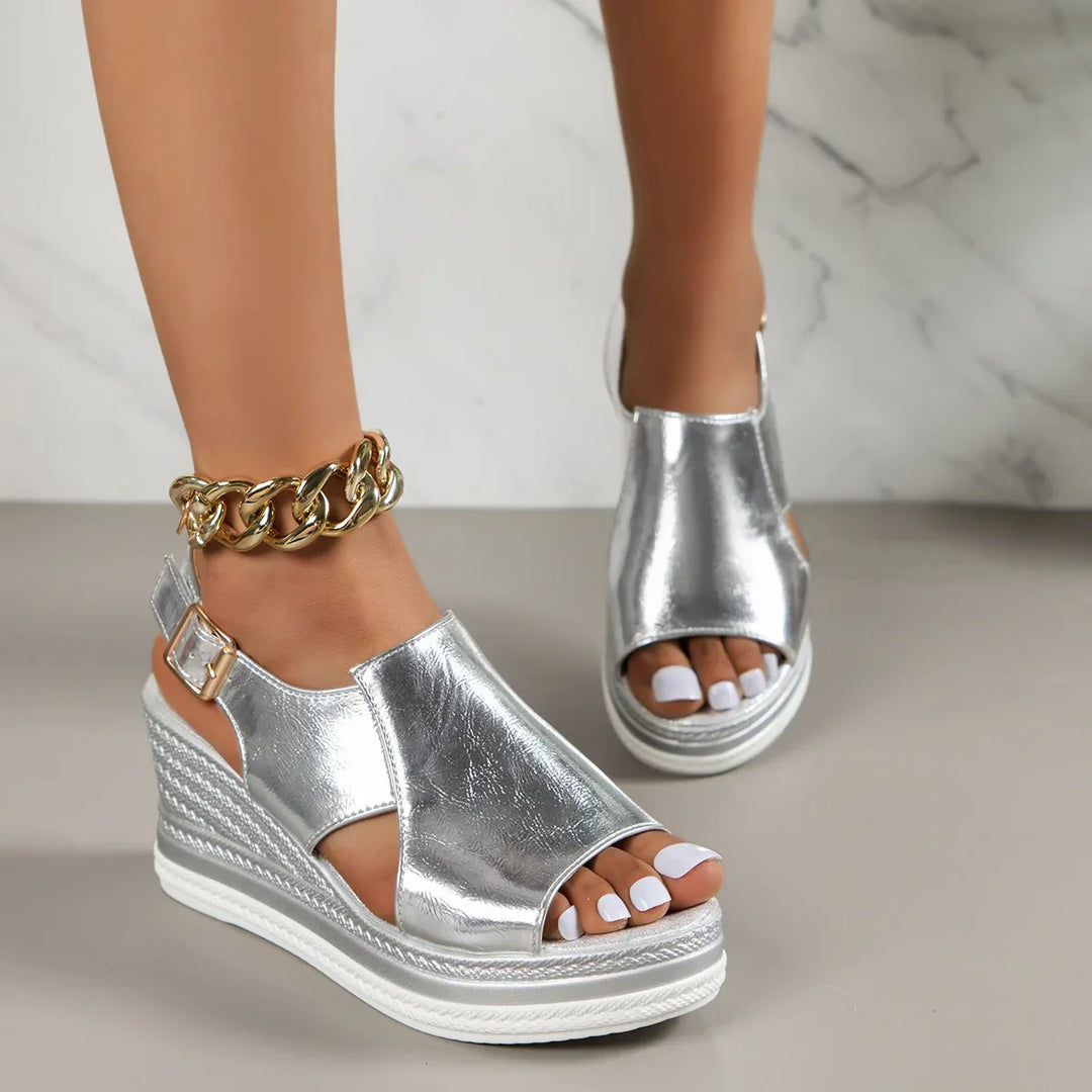 Anna-Berg | Refined Adjustable Sandals Made to Turn Heads