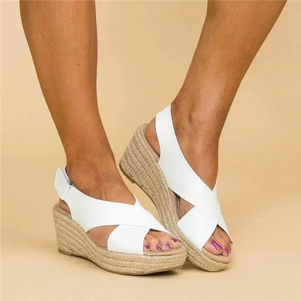 Anna-Berg | Timeless Orthopedic Cushioned Sandals with a Timeless Finish