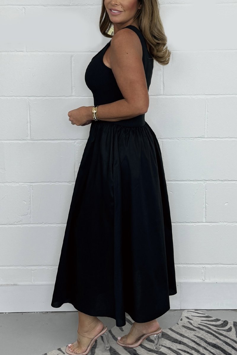 Anna-Berg | Stylish Sleeveless A-Line Dress With Square Neckline