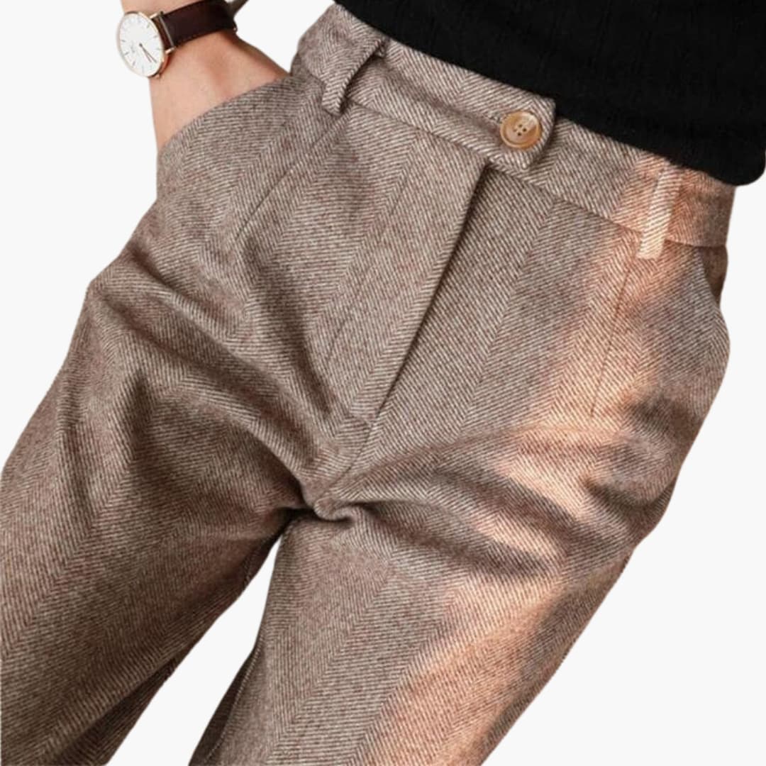 Anna-Berg | Sophisticated Tailored Pants Made to Turn Heads