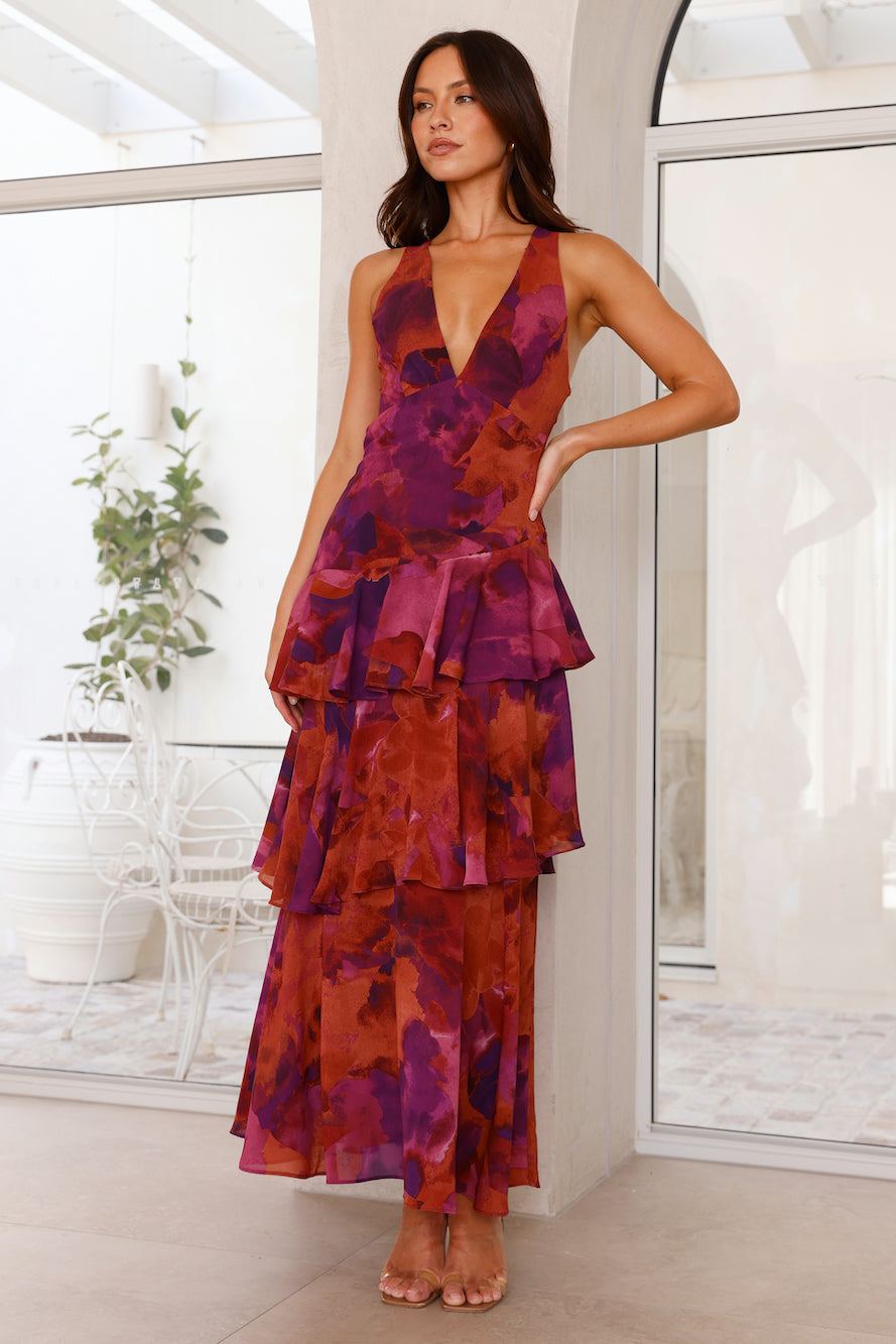 Anna-Berg | Modern Maxi Dress With A V-neck And Ruffles